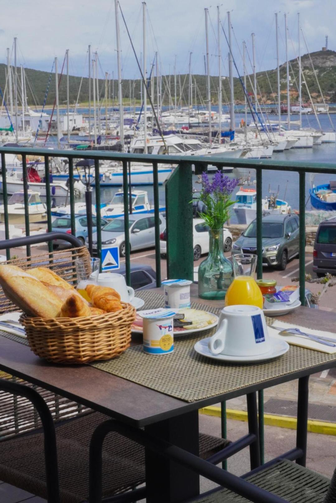 Marina D'Oro Hotel Macinaggio  Kültér fotó
